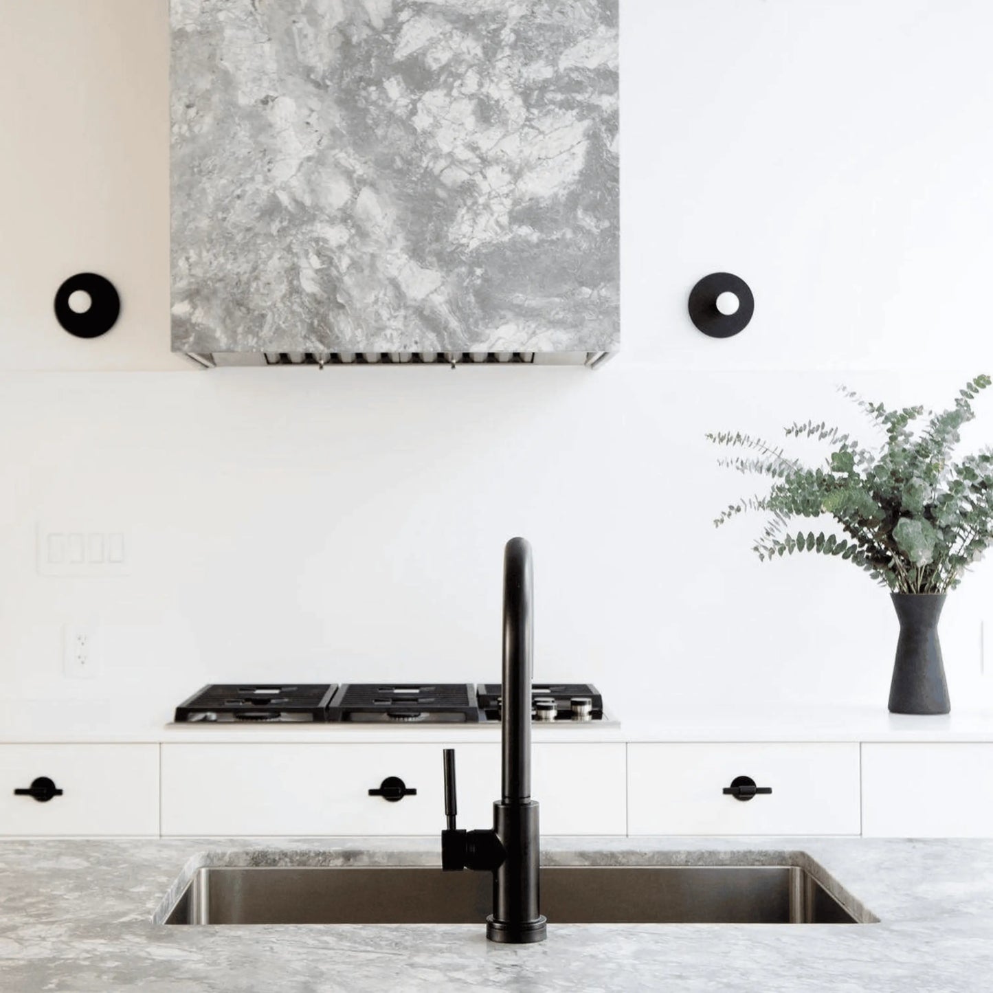 Eclipse Arc Sconce